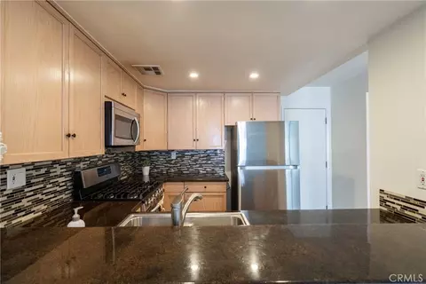 Kitchen - 1878 Stow, Simi Valley, CA 93063 photo 1 of 3
