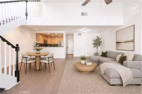Living - 1878 Stow, Simi Valley, CA 93063 photo 2 of 5