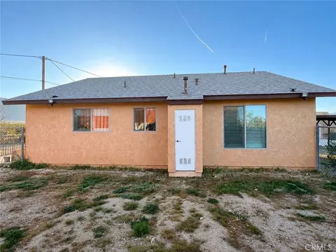 Exterior - 30881 Pawnee, Lucerne Valley, CA 92356 photo 1 of 4