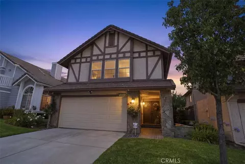 19823 Pandy Ct, Canyon Country, CA 91351