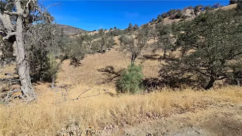 0 Drake Ct, Tehachapi, CA 93561 photo 3