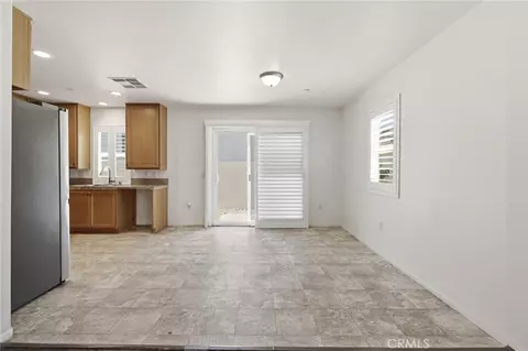Living - 21716 Jack Pl, Saugus, CA 91350 photo 5 of 5