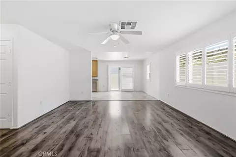 21716 Jack Pl, Saugus, CA 91350 photo 3