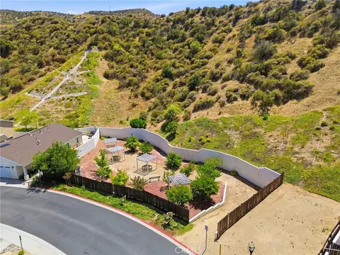 View/Area - 21716 Jack Pl, Saugus, CA 91350 photo 4 of 6