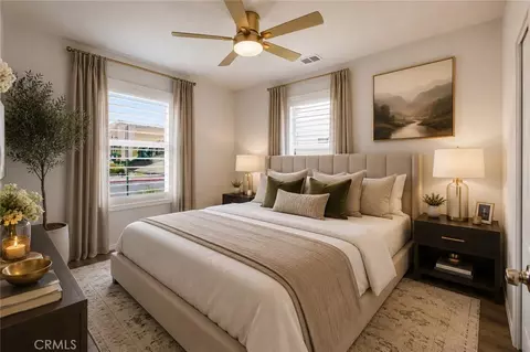 Bedroom - 21716 Jack Pl, Saugus, CA 91350 photo 1 of 7