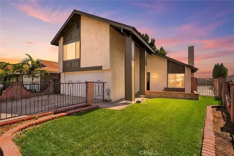 11423 Bartee Ave, Mission Hills, CA 91345