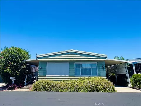 8811 Canoga Ave, Canoga Park, CA 91304