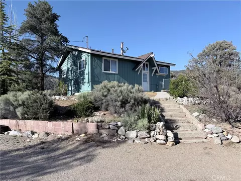 9316 Whispering Pines Rd, Frazier Park, CA 93225