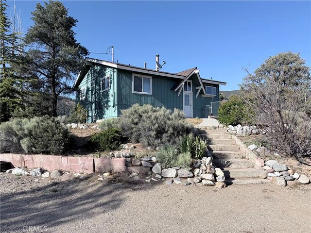 9316 Whispering Pines Rd, Frazier Park, CA 93225