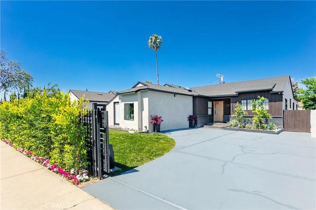 6853 Willis, Van Nuys, CA 91405