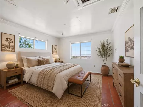 Bedroom - 29935 Maypath Rd, Juniper Hills, CA 93543 photo 1 of 3