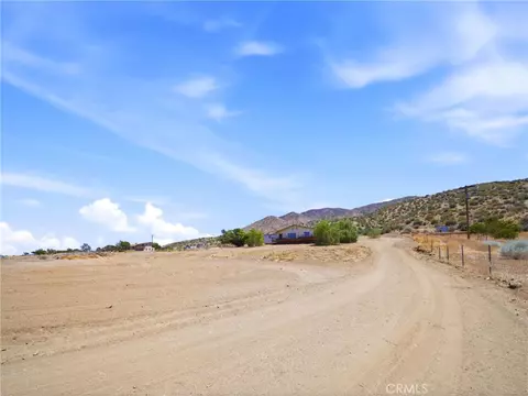 Other - 29935 Maypath Rd, Juniper Hills, CA 93543 photo 12 of 14