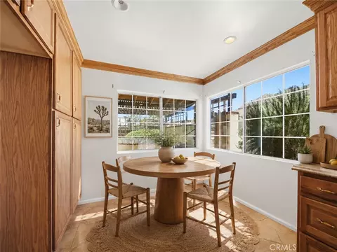 Dining - 29935 Maypath Rd, Juniper Hills, CA 93543 photo 1 of 1