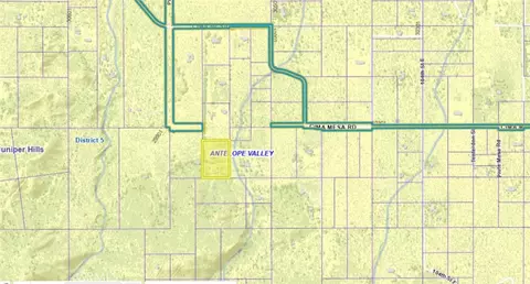 View/Area - 29935 Maypath Rd, Juniper Hills, CA 93543 photo 6 of 7