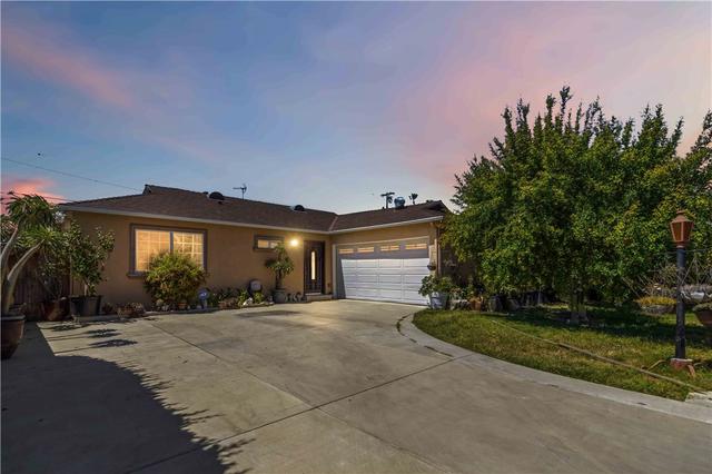 19406 Enadia, Reseda, CA 91335