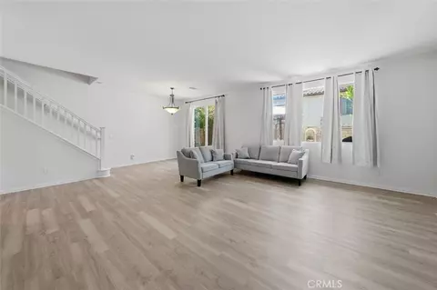 Living - 19324 Opal Ln, Saugus, CA 91350 photo 1 of 5