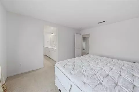 Bedroom - 19324 Opal Ln, Saugus, CA 91350 photo 2 of 5