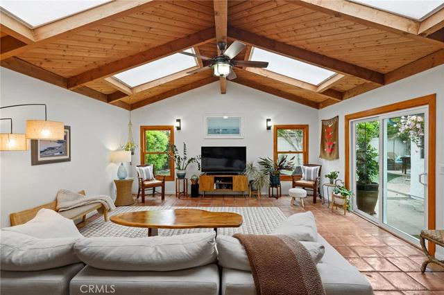 1140 Cadiz Ct, Oxnard, CA 93035