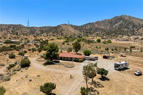 Other - 902 Searchlight Ranch Rd, Acton, CA 93510 photo 1 of 8