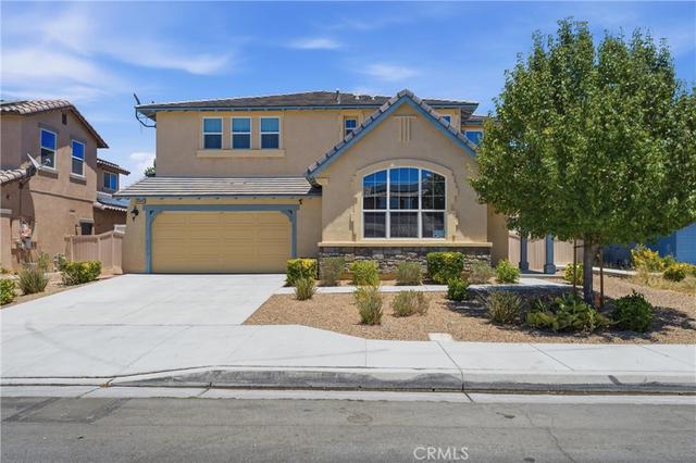 44040 Coral Dr, Lancaster, CA 93536