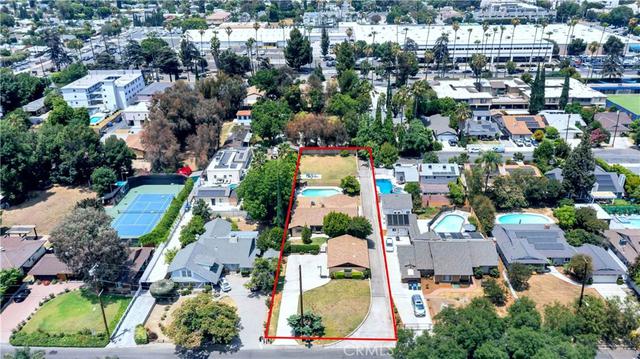 15803 Gault St, Lake Balboa, CA 91406