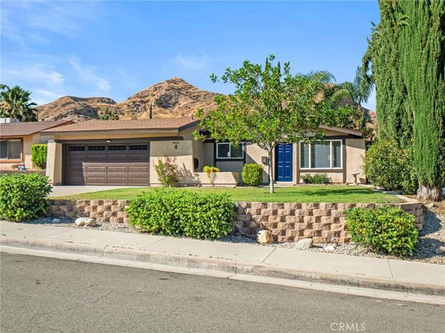 14921 Daffodil Ave, Canyon Country, CA 91387