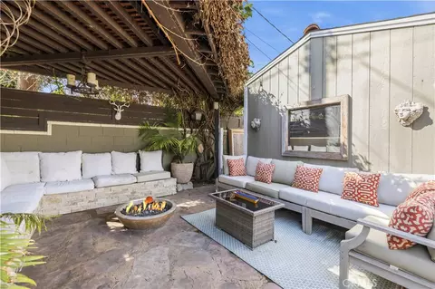 Exterior - 9363 Gullo, Pacoima, CA 91331 photo 14 of 23