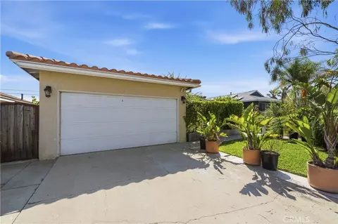 Exterior - 9363 Gullo, Pacoima, CA 91331 photo 3 of 23