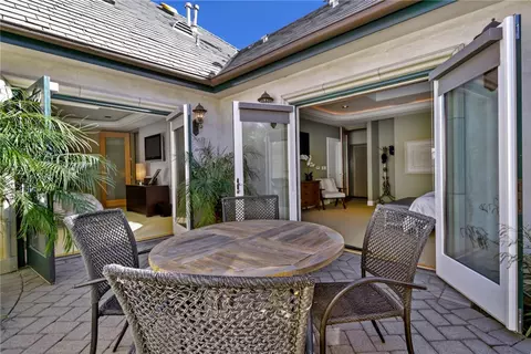 Other - 13157 Chandler Blvd, Sherman Oaks, CA 91401 photo 7 of 15