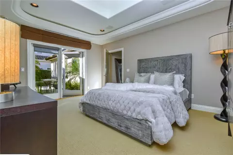 Bedroom - 13157 Chandler Blvd, Sherman Oaks, CA 91401 photo 1 of 8
