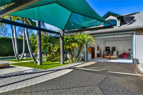 Exterior - 13157 Chandler Blvd, Sherman Oaks, CA 91401 photo 11 of 14
