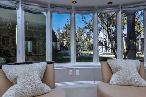 Other - 13157 Chandler Blvd, Sherman Oaks, CA 91401 photo 8 of 15
