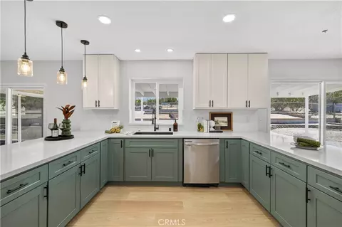 Kitchen - 2727 Sache St, Acton, CA 93510 photo 4 of 5
