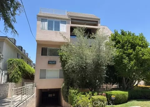 14647 Dickens #8, Sherman Oaks, CA 91403