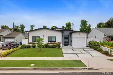 17336 Collins St, Encino, CA 91316