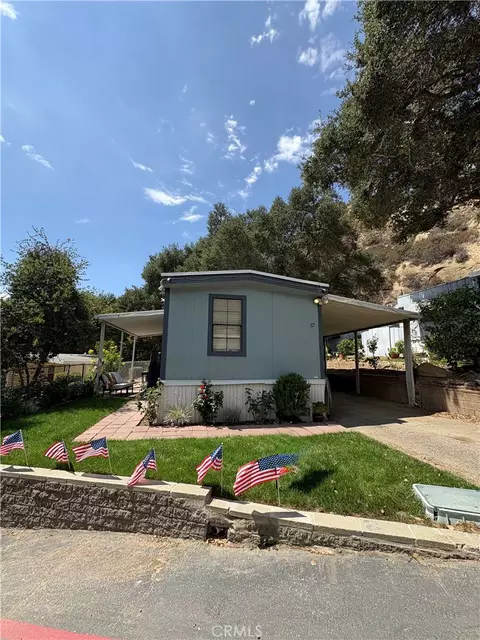 23500 The Old Rd #37, Newhall, CA 91321