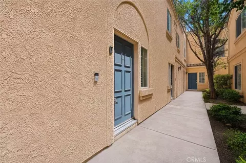 25238 Steinbeck Ave #E, Stevenson Ranch, CA 91381