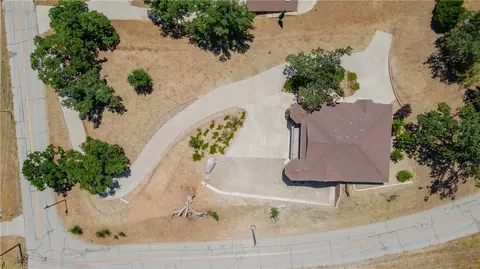 29801 Greenwater Dr, Tehachapi, CA 93561 photo 3