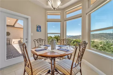 29801 Greenwater Dr, Tehachapi, CA 93561 photo 18