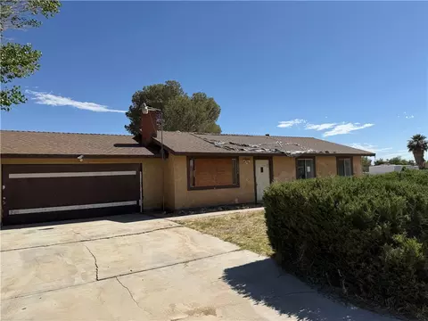 16254 Mossdale, Lancaster, CA 93535