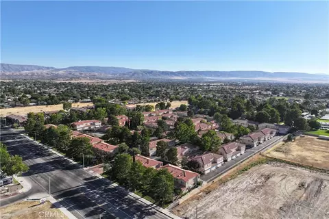 View/Area - 43465 30th W, Lancaster, CA 93536 photo 6 of 7