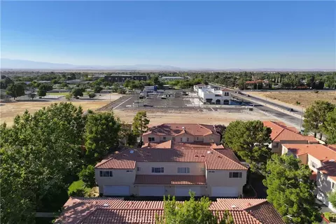 View/Area - 43465 30th W, Lancaster, CA 93536 photo 3 of 7