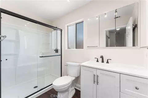 Bath - 43465 30th W, Lancaster, CA 93536 photo 1 of 2