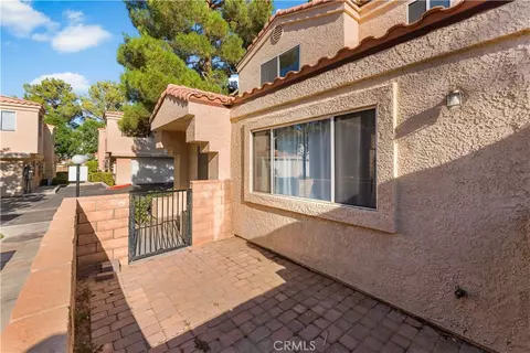 Exterior - 43465 30th W, Lancaster, CA 93536 photo 6 of 7