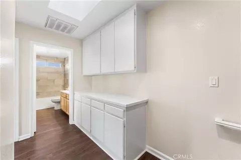 Entry Way - 43465 30th W, Lancaster, CA 93536 photo 2 of 4