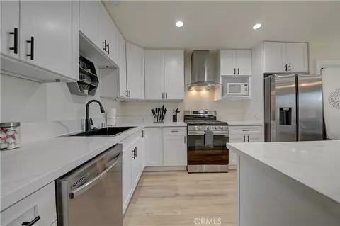 Kitchen - 12871 Osborne St, Arleta, CA 91331 photo 2 of 6