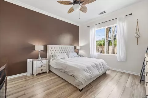 Bedroom - 2004 Turnberry Dr, Oxnard, CA 93036 photo 5 of 7