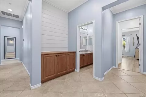 Entry Way - 2004 Turnberry Dr, Oxnard, CA 93036 photo 3 of 3
