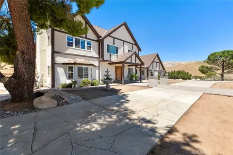Exterior - 33923 53rd St W, Acton, CA 93510 photo 4 of 13