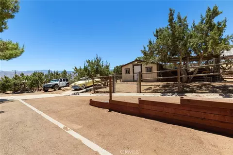 Exterior - 33923 53rd St W, Acton, CA 93510 photo 9 of 13